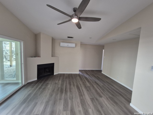 4018 Sunrise Cove Property Photo 6