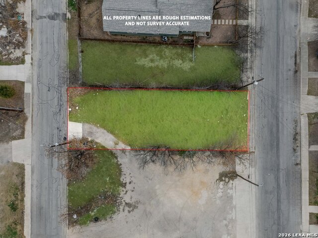 1505 Burnet St Property Photo 2