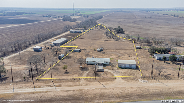 3124 Hwy 90 E Property Photo 4