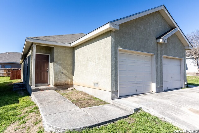 7226 Golf Property Photo 2