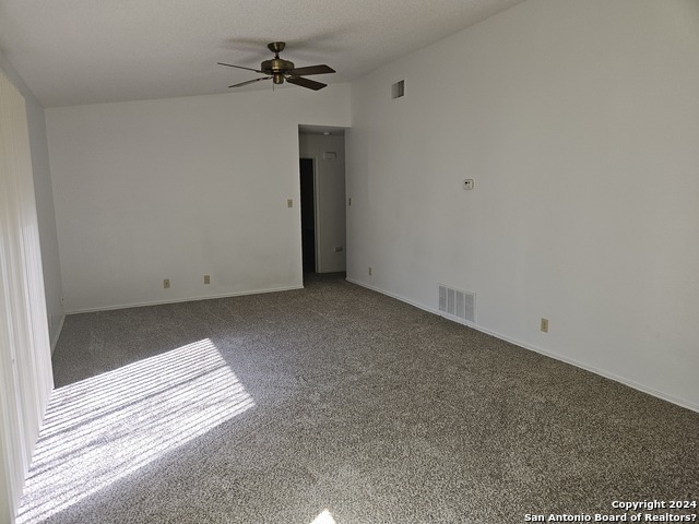 5319 Ashbury Dr Property Photo 2