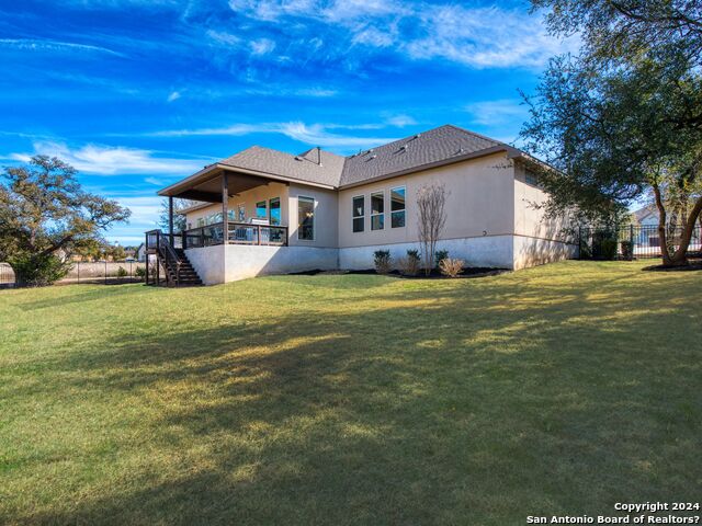 101 El Cielo Property Photo 29