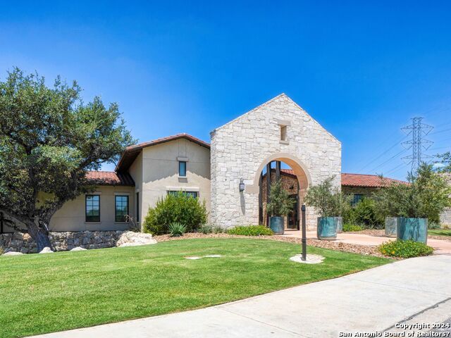 101 El Cielo Property Photo 32