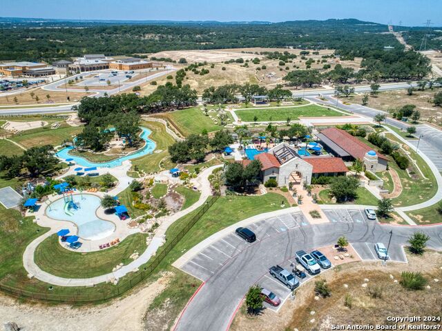 101 El Cielo Property Photo 43