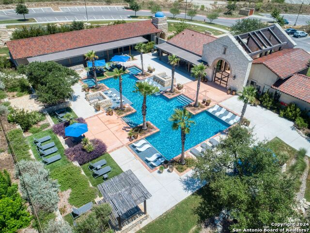 101 El Cielo Property Photo 49