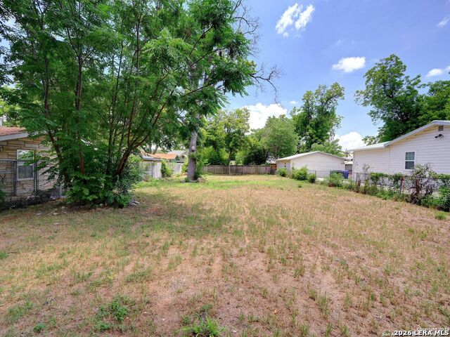 234 Russell Property Photo 4