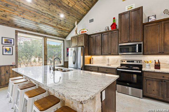 1644 Mountain Valley Property Photo 9