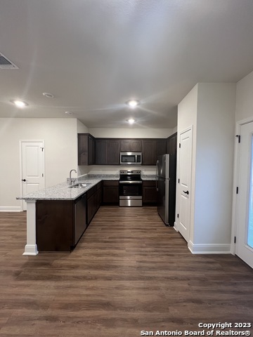 13851 Enzo Gate Property Photo 8