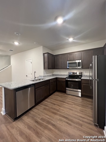 13851 Enzo Gate Property Photo 9