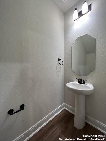13851 Enzo Gate Property Photo 14