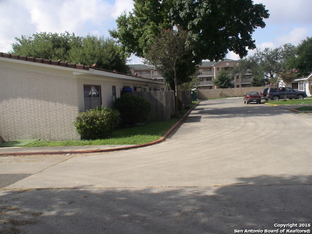 7923 DONORE PL Property Photo 1