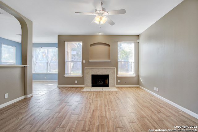 8615 Tioga Property Photo 5