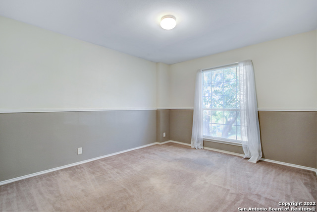 8615 Tioga Property Photo 18