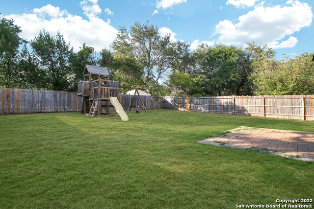 8615 Tioga Property Photo 24