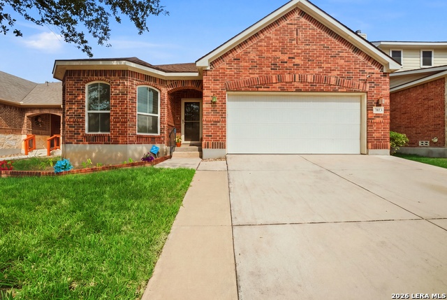 7815 Kings Spring Property Photo 1