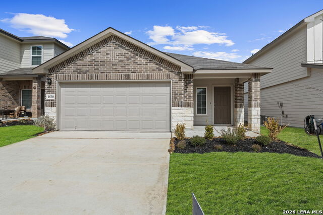 1530 Champagne Oak Property Photo 1