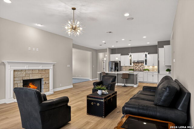 122 Noble Woods Property Photo 9