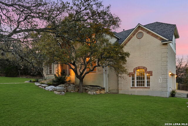 933 Great Tree Property Photo 3