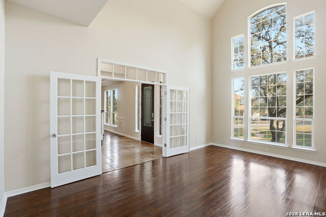 933 Great Tree Property Photo 9