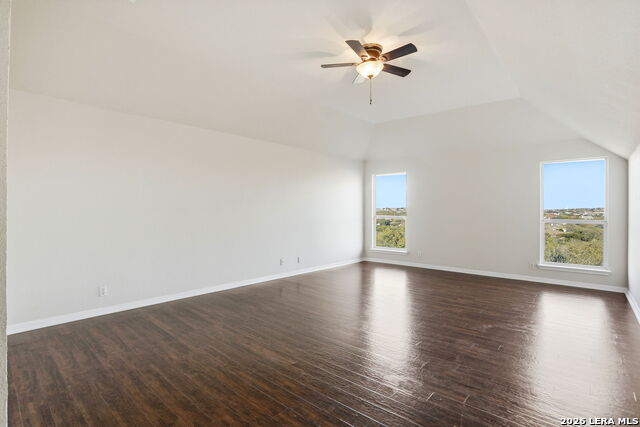 933 Great Tree Property Photo 22