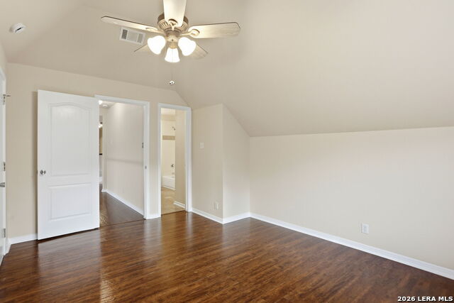 933 Great Tree Property Photo 23
