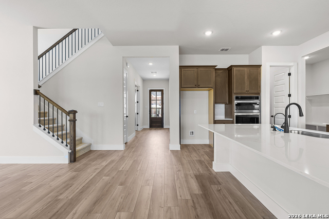 4506 Yoakum Valley Property Photo 6