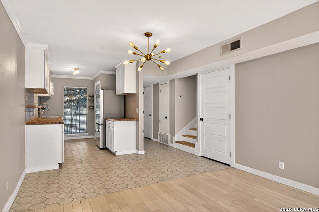 1045 Shook Avenue Property Photo 9