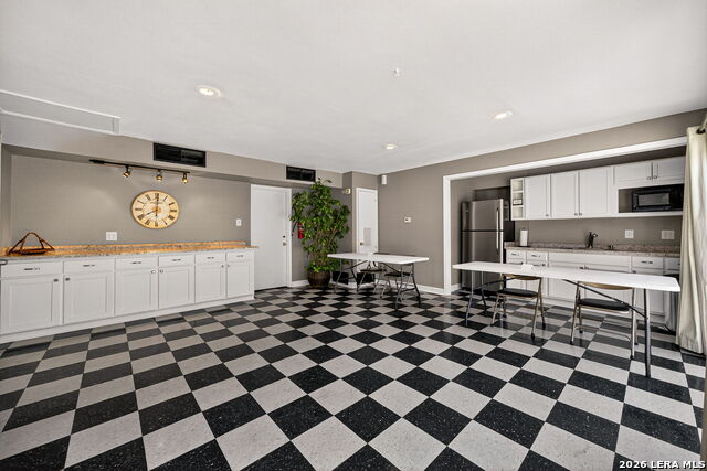 1045 Shook Avenue Property Photo 34