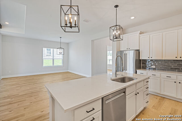 305 Lawrence Drive Property Photo 5