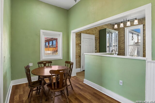 339 W Woodlawn Ave Property Photo 40