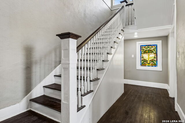 339 W Woodlawn Ave Property Photo 64