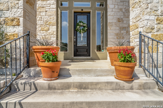 643 Ridge Trce Property Photo 4