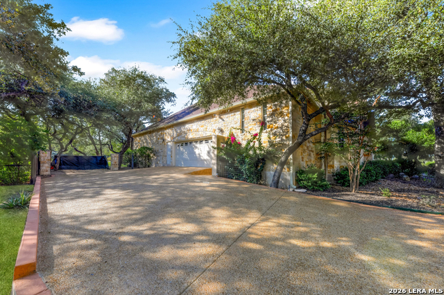 1700 Frontier Property Photo 6