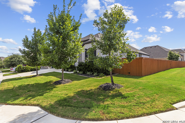 1511 Buckner Pl Property Photo 4
