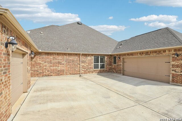 117 Texas Bnd Property Photo 3