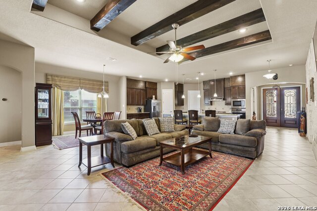 117 Texas Bnd Property Photo 8