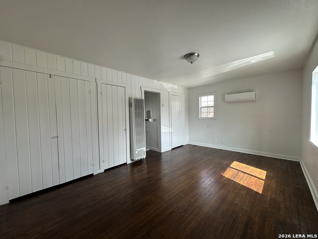417 Eleanor Ave Property Photo 8