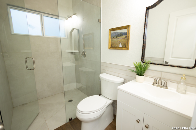 2215 Lake Louise Dr Property Photo 13