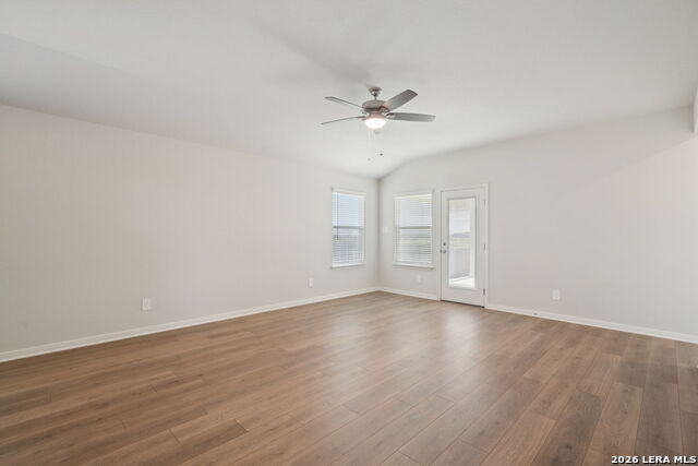 9827 Briceway Gap Property Photo 9