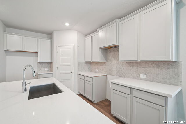 9827 Briceway Gap Property Photo 11