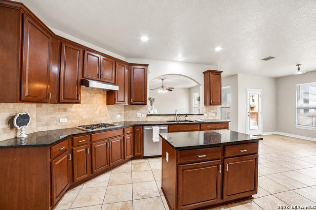 13835 Palatine Hill Property Photo 7