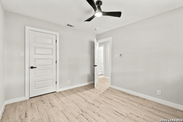 10322 Tioga Property Photo 17