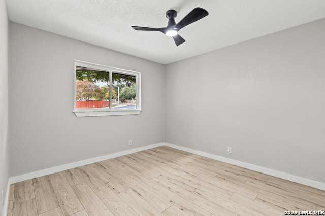 10322 Tioga Property Photo 18
