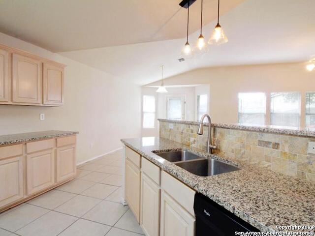 7326 Tamburo Property Photo 9