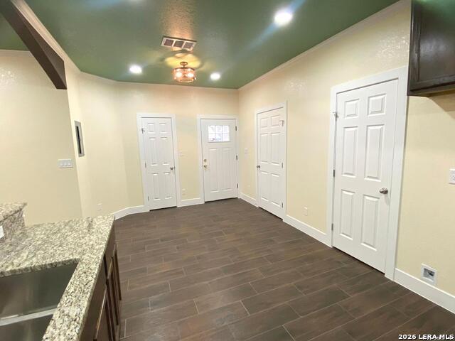 723 S San Bernardo Ave Property Photo 7