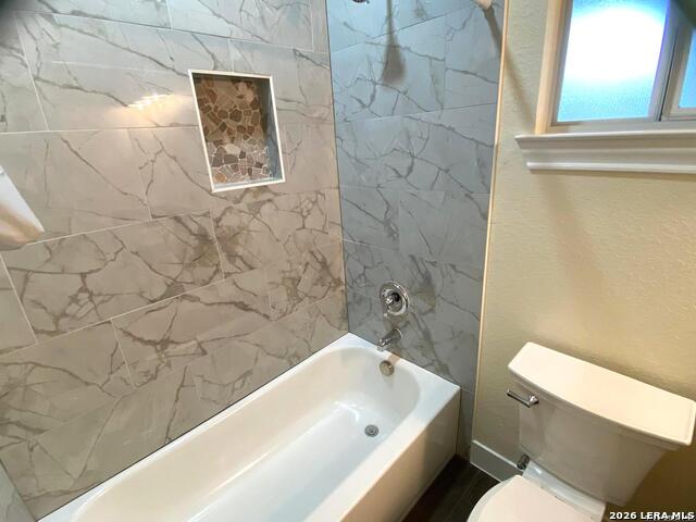 723 S San Bernardo Ave Property Photo 9