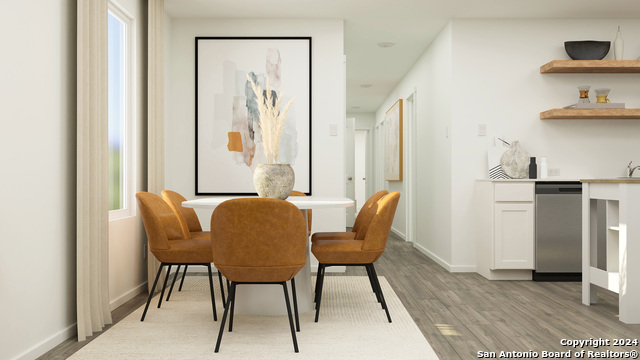 7702 India Star Property Photo 5