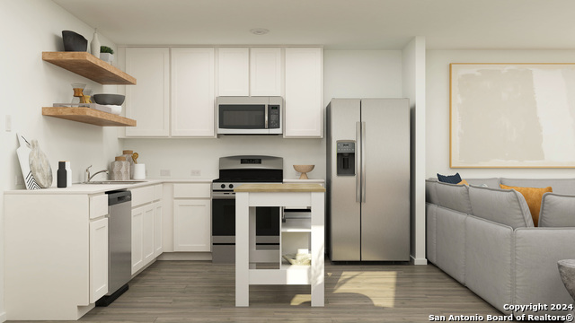 7702 India Star Property Photo 8