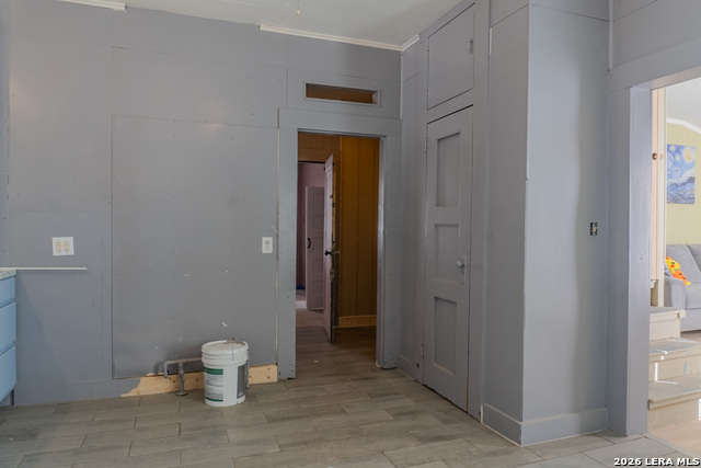 918 New Laredo Property Photo 12