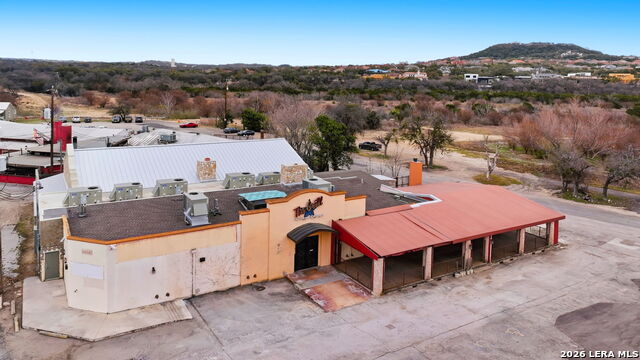 24116 W Interstate 10 Property Photo 1